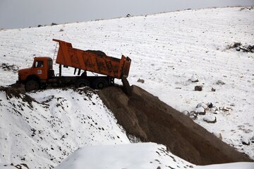 کارگاه‌های راه‌سازی استان اردبیل با وجود برودت هوا فعال است