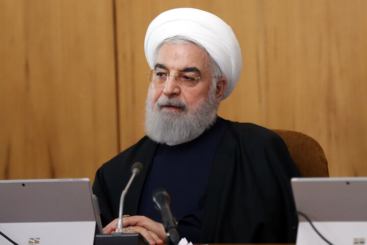 روحانی: باید پاسدار نظام و خواست عامه مردم باشیم