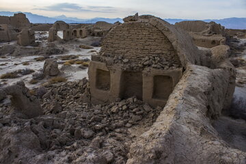 روستای سحر و جادو ،شامان دامغان