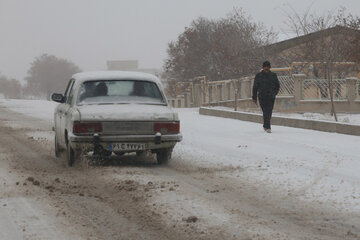 زمستان در خیابان های بیجار گروس