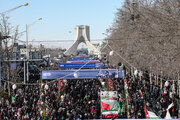 خدمات‌رسانی ناوگان حمل و نقل تهران در مراسم ۲۲ بهمن/پایانه غرب تعطیل است