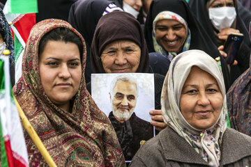 اهل سنت ایران آزادی عمل خود را مدیون انقلاب اسلامی است