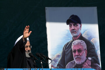 سخنرانی رئیس جمهوری در راهپیمایی 22 بهمن