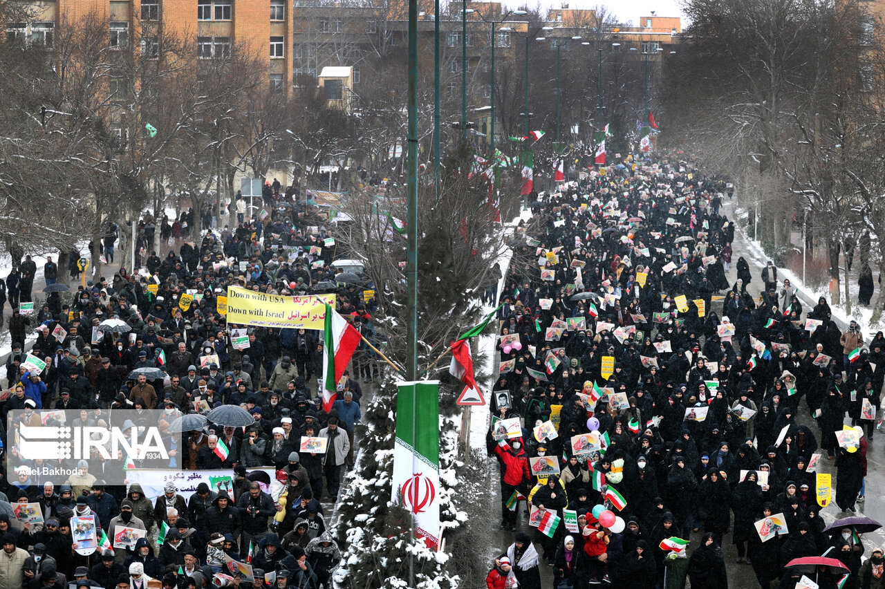 ضرغامی: ملت ایران برای گفتن"مرگ بر آمریکا" از قبل متحدتر است