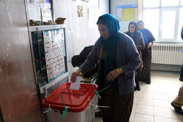 انتخابات یازدهمین دوره مجلس شورای اسلامی و میان دوره‌ای خبرگان در روستای مرزی "شکل آباد" و "حلج"