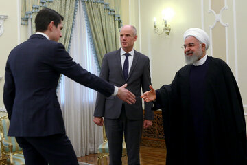 ہالینڈ کے وزیر خارجہ کی صدر روحانی سے ملاقات