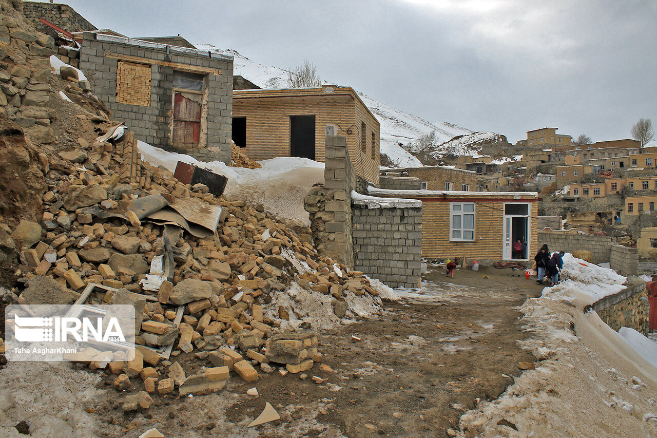تخریب ۲ واحد مسکونی روستایی براثر بارش شدید در لنده کهگیلویه وبویراحمد تخریب ۲ واحد مسکونی روستایی براثر بارش شدید در لنده کهگیلویه وبویراحمد