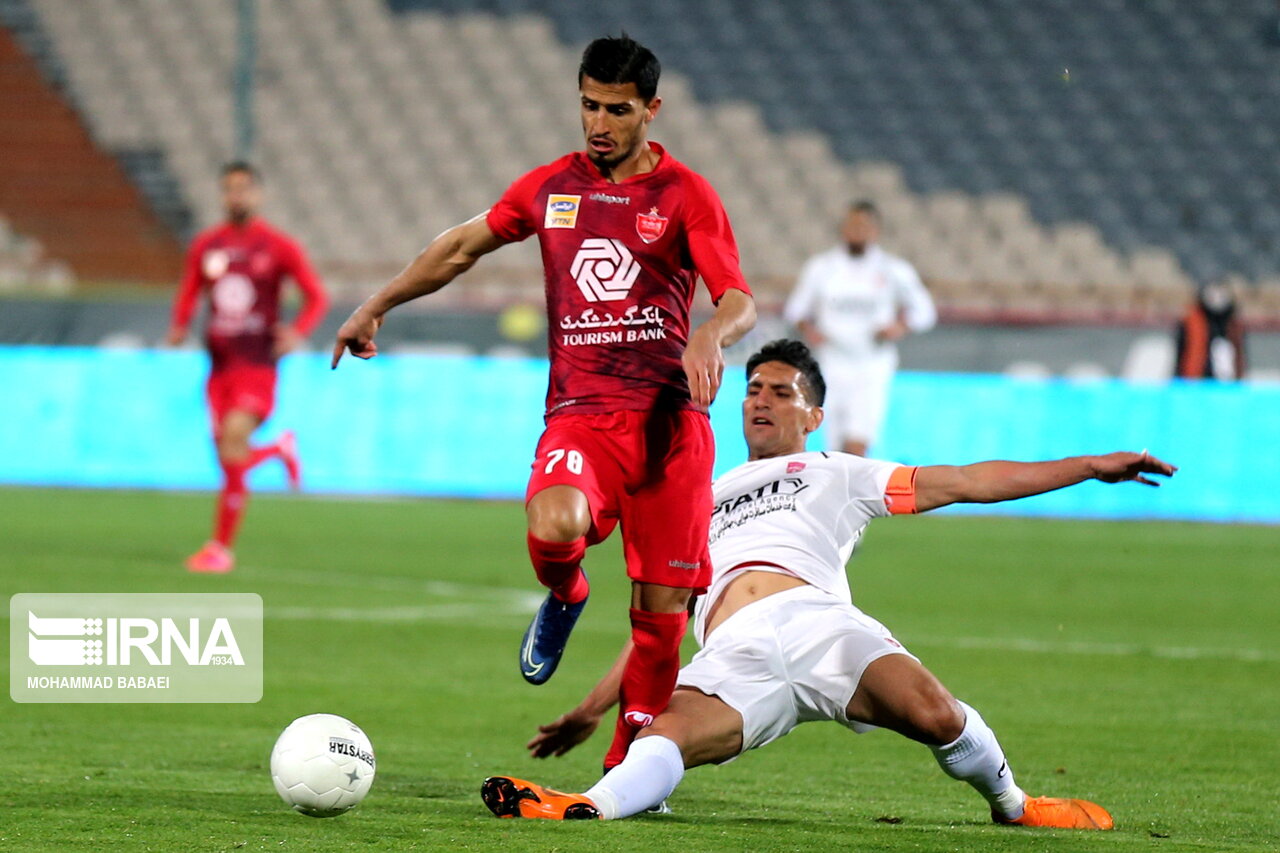 از مسافرکشی در نازی‌آباد تا خط آتش پرسپولیس