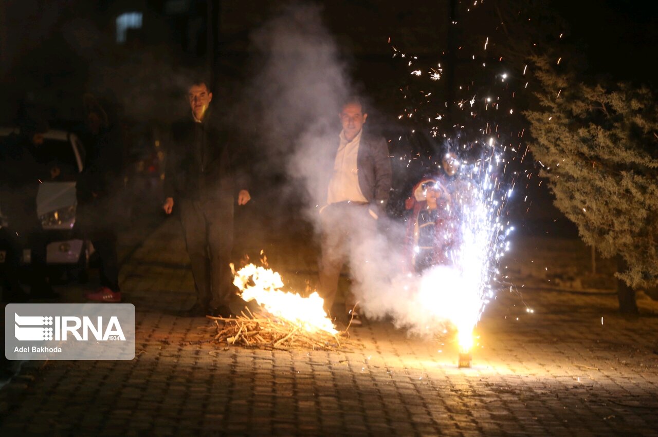 نیروی انتظامی با برهم زنندگان امنیت و آسایش مردم برخورد میکند نیروی انتظامی با برهم زنندگان امنیت و آسایش مردم برخورد میکند