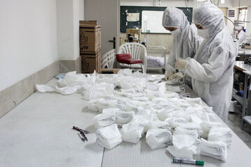 تولید روزانه پنج هزار و ۶۰۰ ماسک در کانون‌های فرهنگی تربیتی لرستان