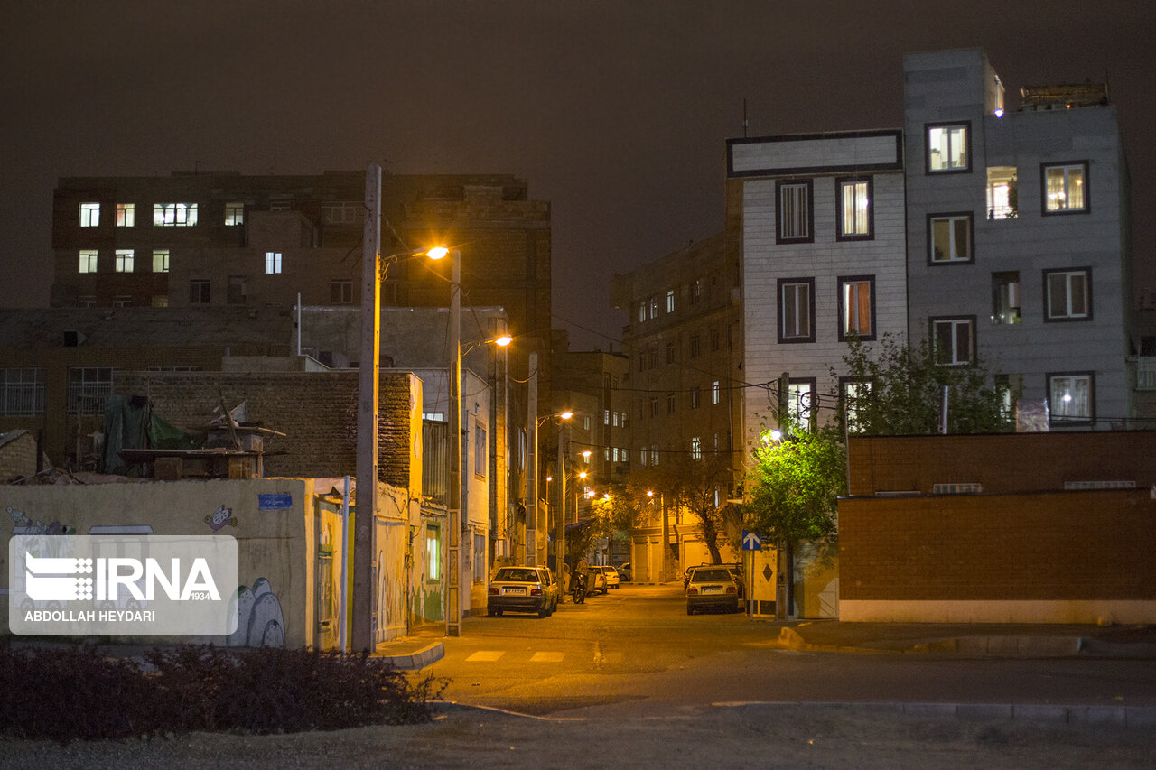 تامین روشنایی معابر با انرژی خورشیدی در دستور کار توانیر تامین روشنایی معابر با انرژی خورشیدی در دستور کار توانیر