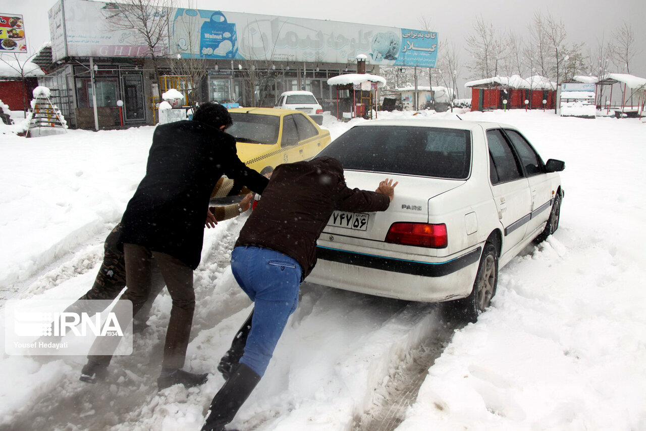  امدادرسانی هلال احمر به بیش از ۱۵ هزار مسافر زمستانی