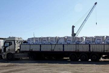 بیش از ۲۳۹ میلیون دلار کالا از آستارا صادر شد