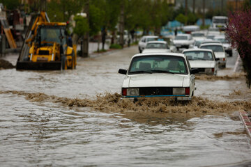 استمداد مدیرکل منابع طبیعی البرز از مسوولان/خطر سیلاب در کمین شهرها است 