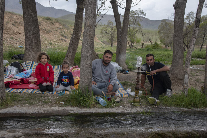 دود از سر جوانهای ما بلند میشود
