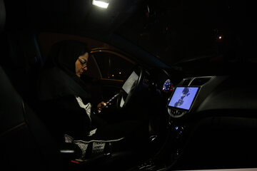 تأثیر اقتصادی کرونا بر رانندگان تاکسی فرودگاه