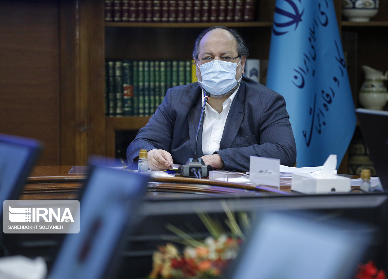 عزم دولت برای بهبود معیشت ۳.۵ میلیون خانوار تحت پوشش تامیناجتماعی عزم دولت برای بهبود معیشت ۳.۵ میلیون خانوار تحت پوشش تامیناجتماعی