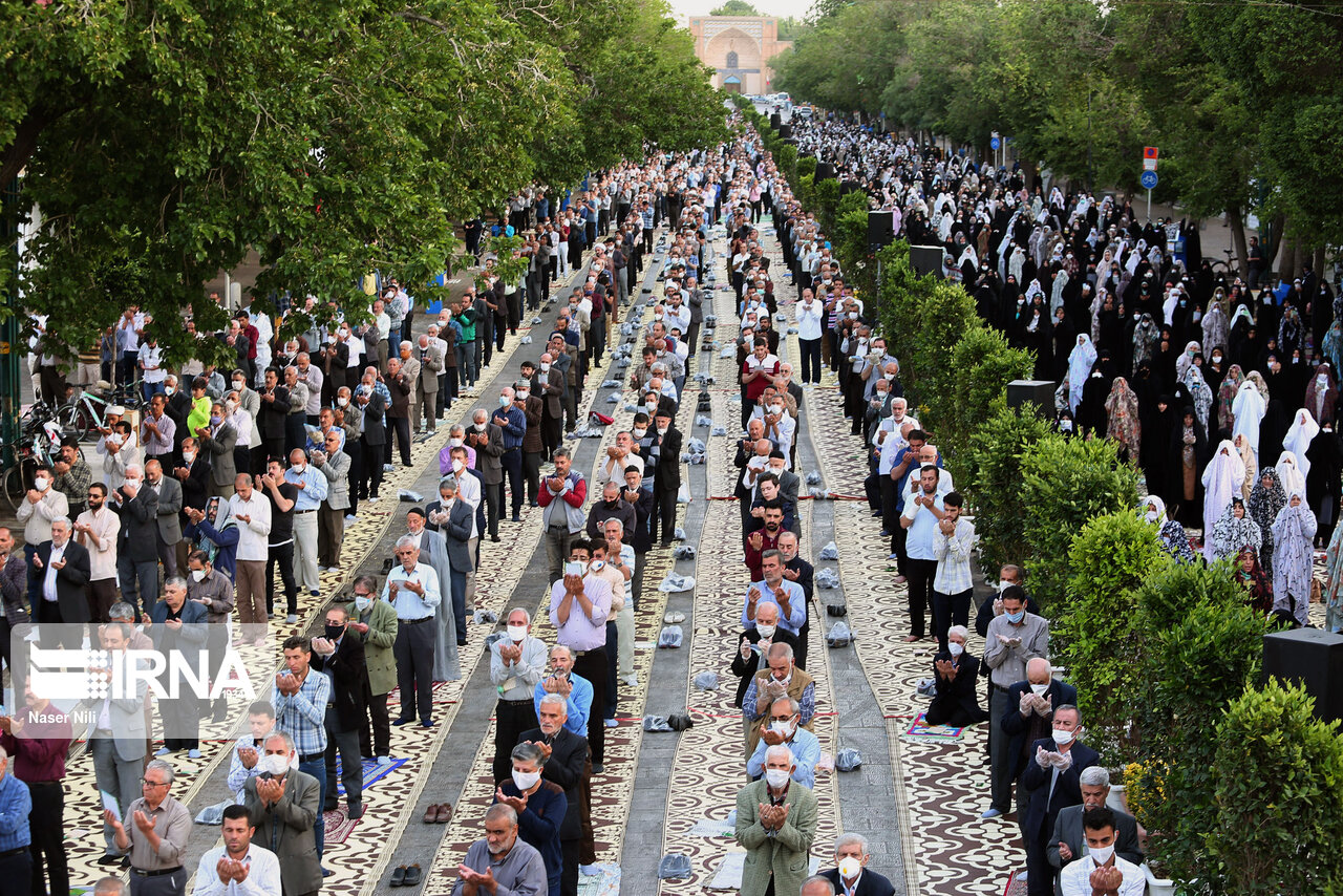 کرونا و اقامه نماز عید فطر متفاوت در کشور