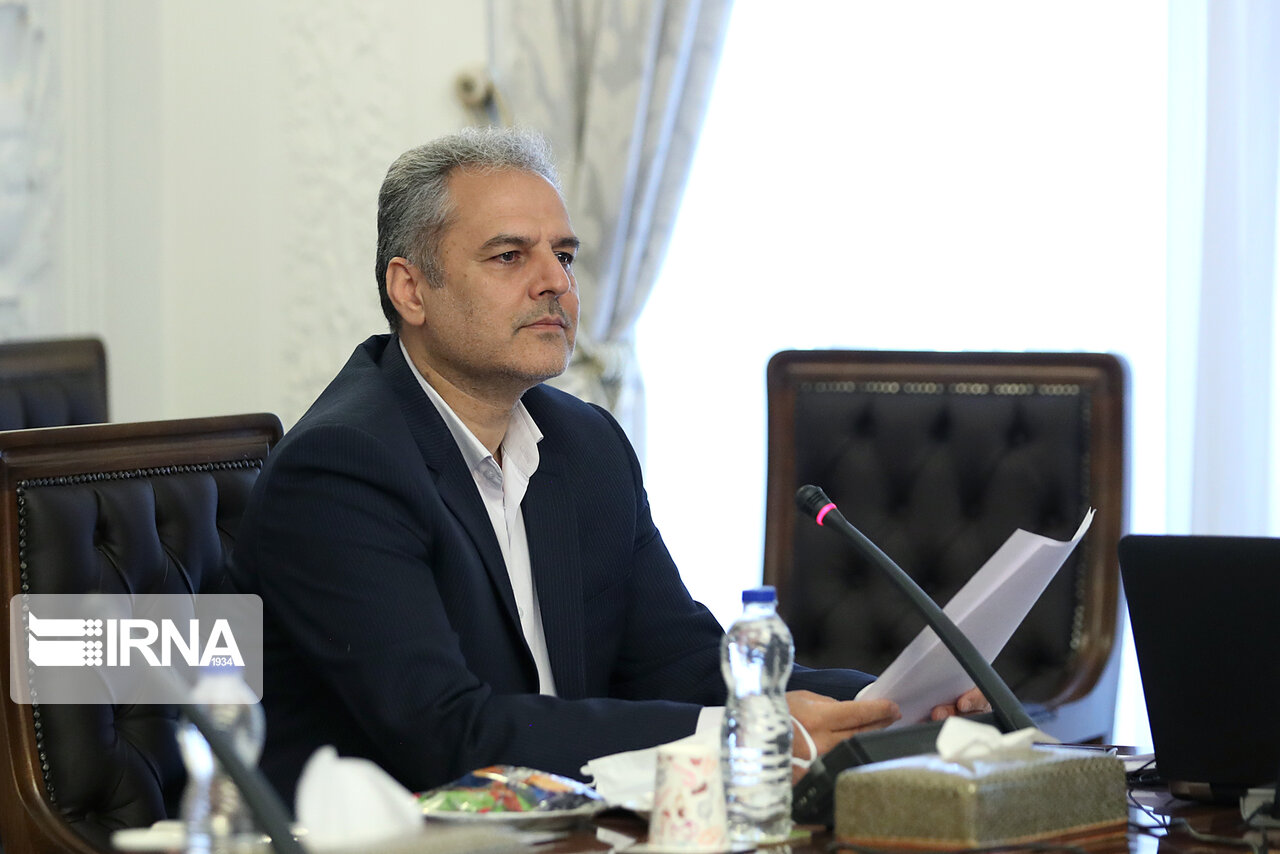 وزیر جهاد کشاورزی: قیمت مرغ با توزیع ذخایر کاهش مییابد وزیر جهاد کشاورزی: قیمت مرغ با توزیع ذخایر کاهش مییابد