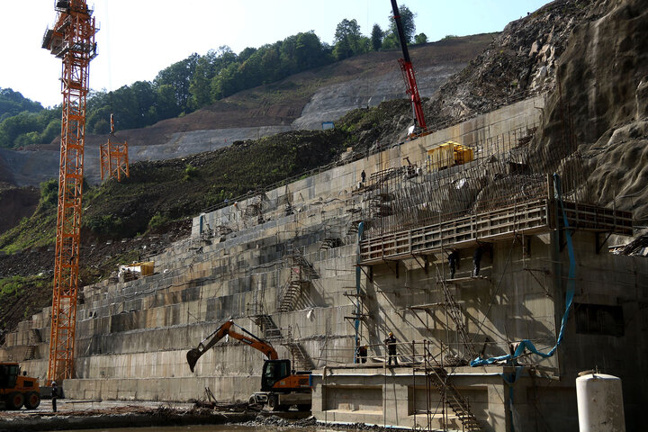 ترافیک پروژههای نیمه تمام؛ محرومیتهای پنهان زیر پوسته سبز گیلان