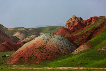 کوهستان آلاداغلار