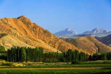 کوهستان آلاداغلار