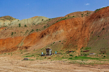 کوهستان آلاداغلار