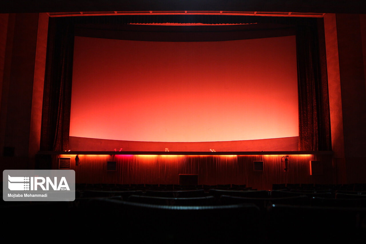 220 سالن سینما در کشور در دست ساخت است