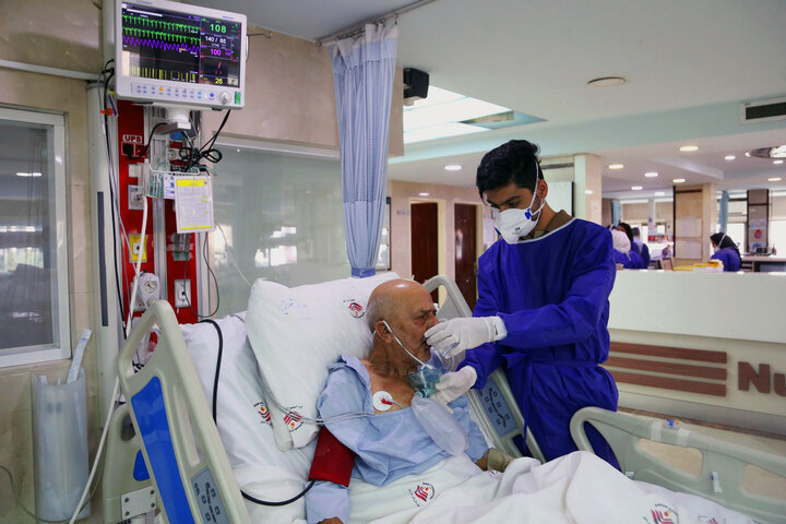 بیمارستان رضوی مشهد ۷۳میلیارد ریال به بیماران نیازمند کمک کرد