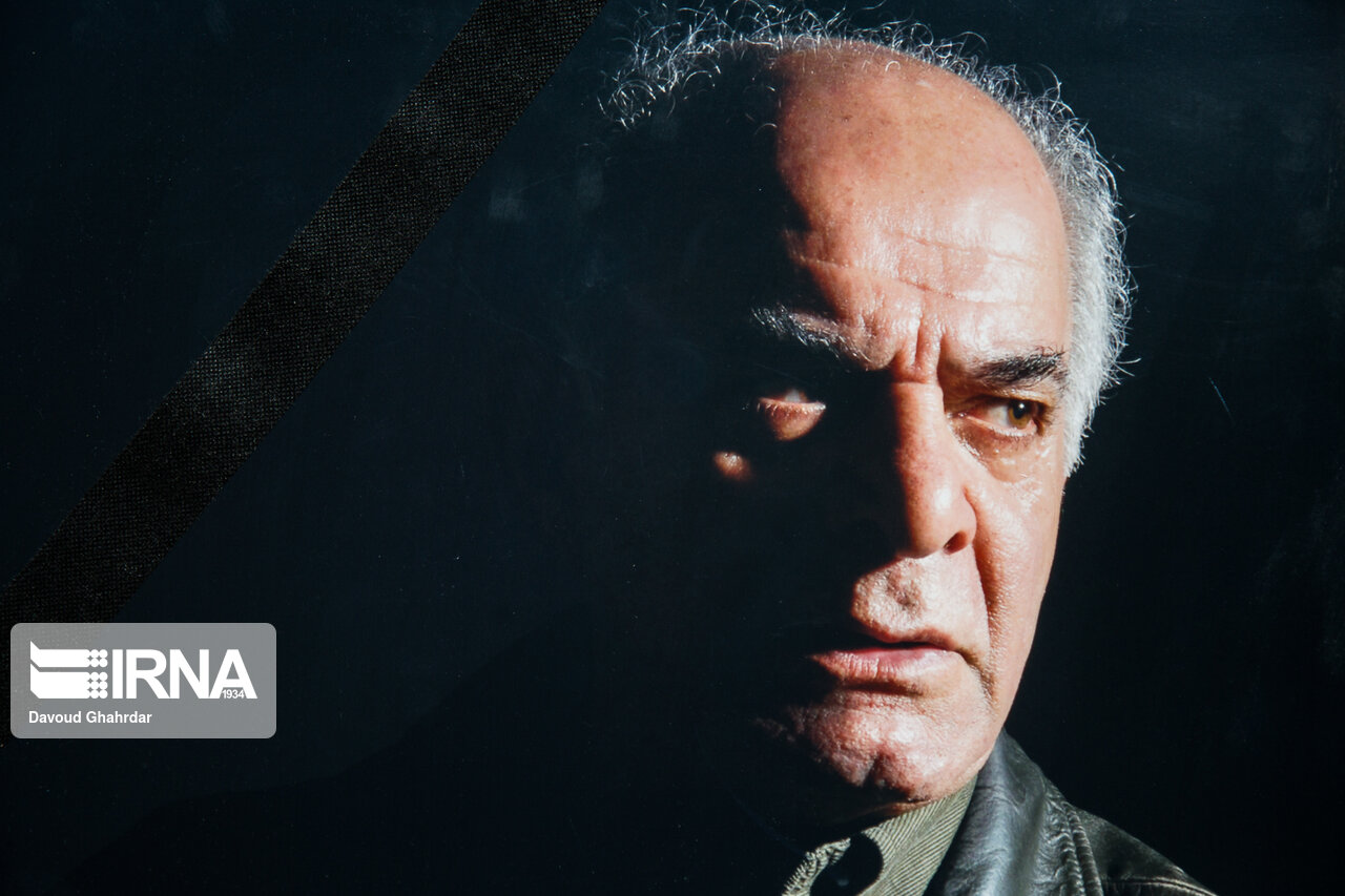 مرجانه گلچین: سیروس گرجستانی انسانی نمونه بود مرجانه گلچین: سیروس گرجستانی انسانی نمونه بود