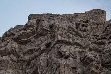 شیر قلعه شهمیرزاد سمنان قلعه شیخ چشمه سر سمنان بناهای تاریخی اماکن تاریخی آثار باستانی گردشگری ایرانگردی میراث فرهنگی صنعت توریسم مرمت آثار باستانی مرمت بناهای تاریخی مرمت اماکن تاریخی