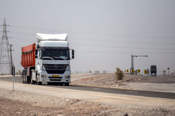 ۹ هزار راننده حرفه‌ای جاده‌ای در زنجان فعالیت می‌کنند