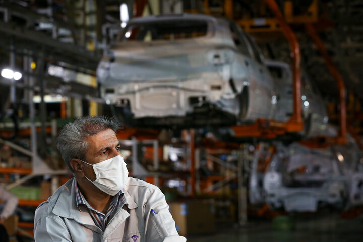 تولیدات بی‌کیفیت داخلی، پای خودروسازان خارجی را به کشور باز کرد