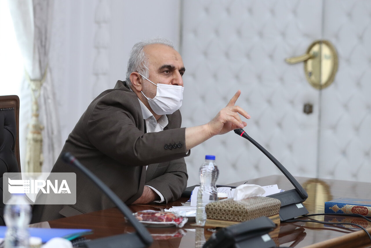 دژپسند: بانک صنعت و معدن از نظر خدمات بانکداری باید مدرن و پیشرو باشد