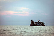 درخواست همیاری برای نجات جان ملوانان دو فروند لنج باری در محدوه دریایی جنوب قشم