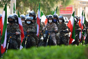 رژه موتوری هفته دفاع مقدس در قشم برگزار شد