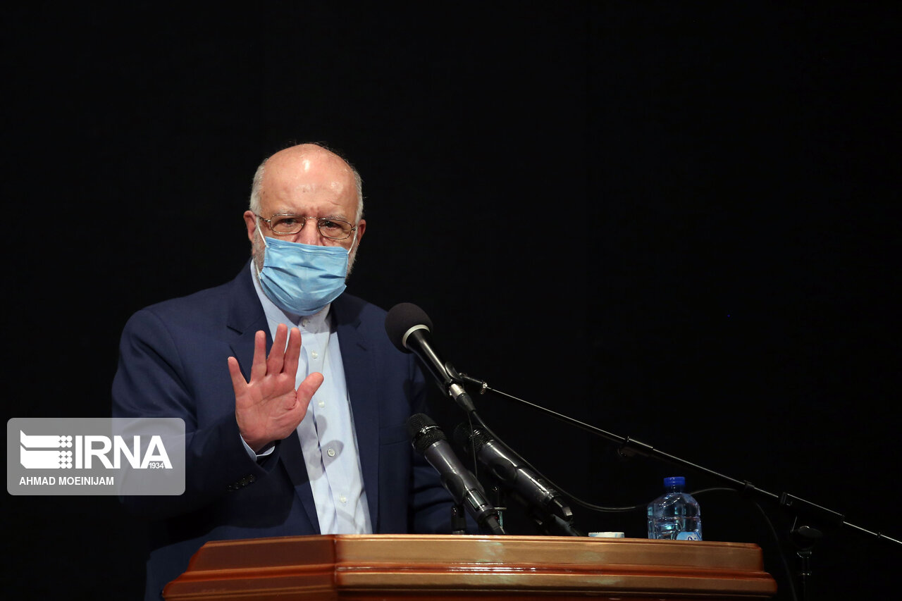 جنگ روانی ترامپ با تحریم کهنه سرباز صنعت نفت ایران جنگ روانی ترامپ با تحریم کهنه سرباز صنعت نفت ایران
