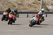 Competición de motociclismo y patinaje sobre ruedas en Tabriz 
