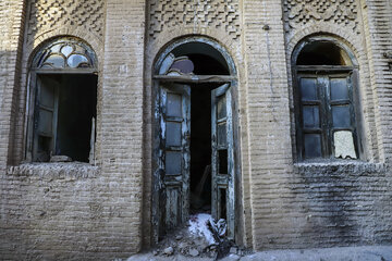 مسافرخانه قصر شیرین اهواز