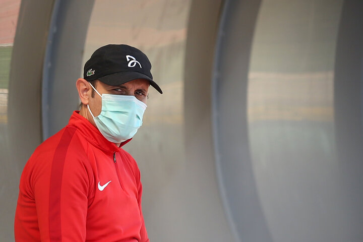 گلمحمدی: به هر ساز سازمان لیگ رقصیدیم/ حرف بزنیم جریمه میشویم