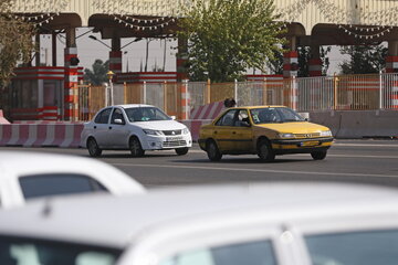 ایرنا- تهران- در آزادراه تهران قم تردد آزاد بود.