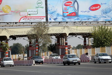 ایرنا- تهران- در آزادراه تهران قم تردد آزاد بود.