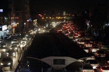 وضعیت ترافیک تهران پس از آغاز طرح تعطیلی صنوف از ساعت ۱۸