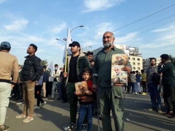 راهپیمایی عراقی‌ها در سالگرد شهادت سردار سلیمانی و ابومهدی المهندس