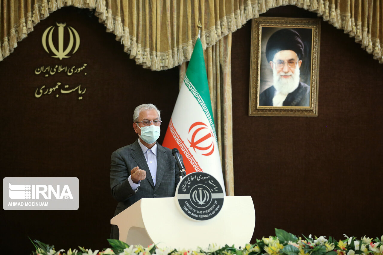 برای روزنامه‌ نگاری صاحب اندیشه و یک رفیق؛ علی اکرمی 