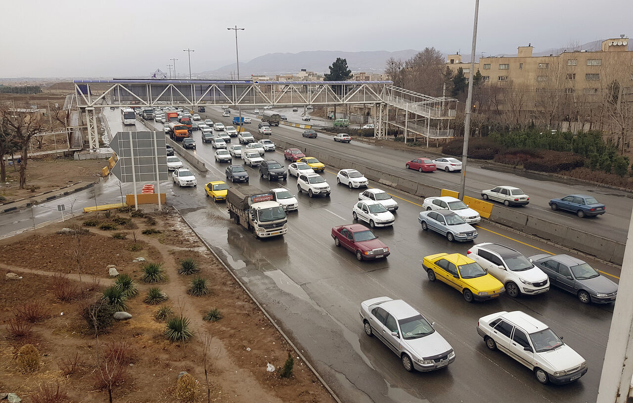 افزایش 22.8 درصدی تردد وسایل نقلیه در جادهها