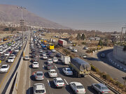ترافیک در آزاد راه‌های استان قزوین پرحجم و سنگین است 