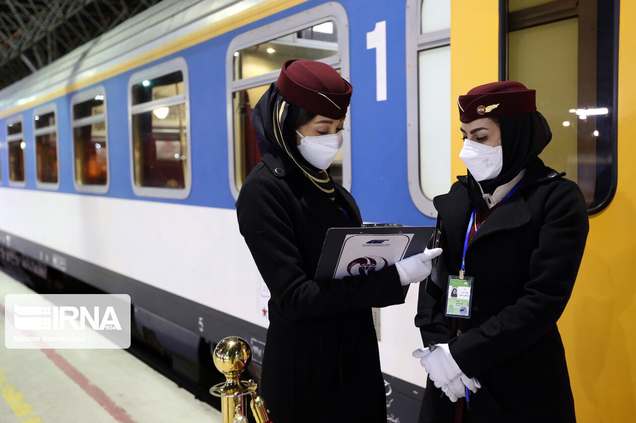 زرین دشت فارس در وضعیت قرمز کرونا قرار گرفت  زرین دشت فارس در وضعیت قرمز کرونا قرار گرفت