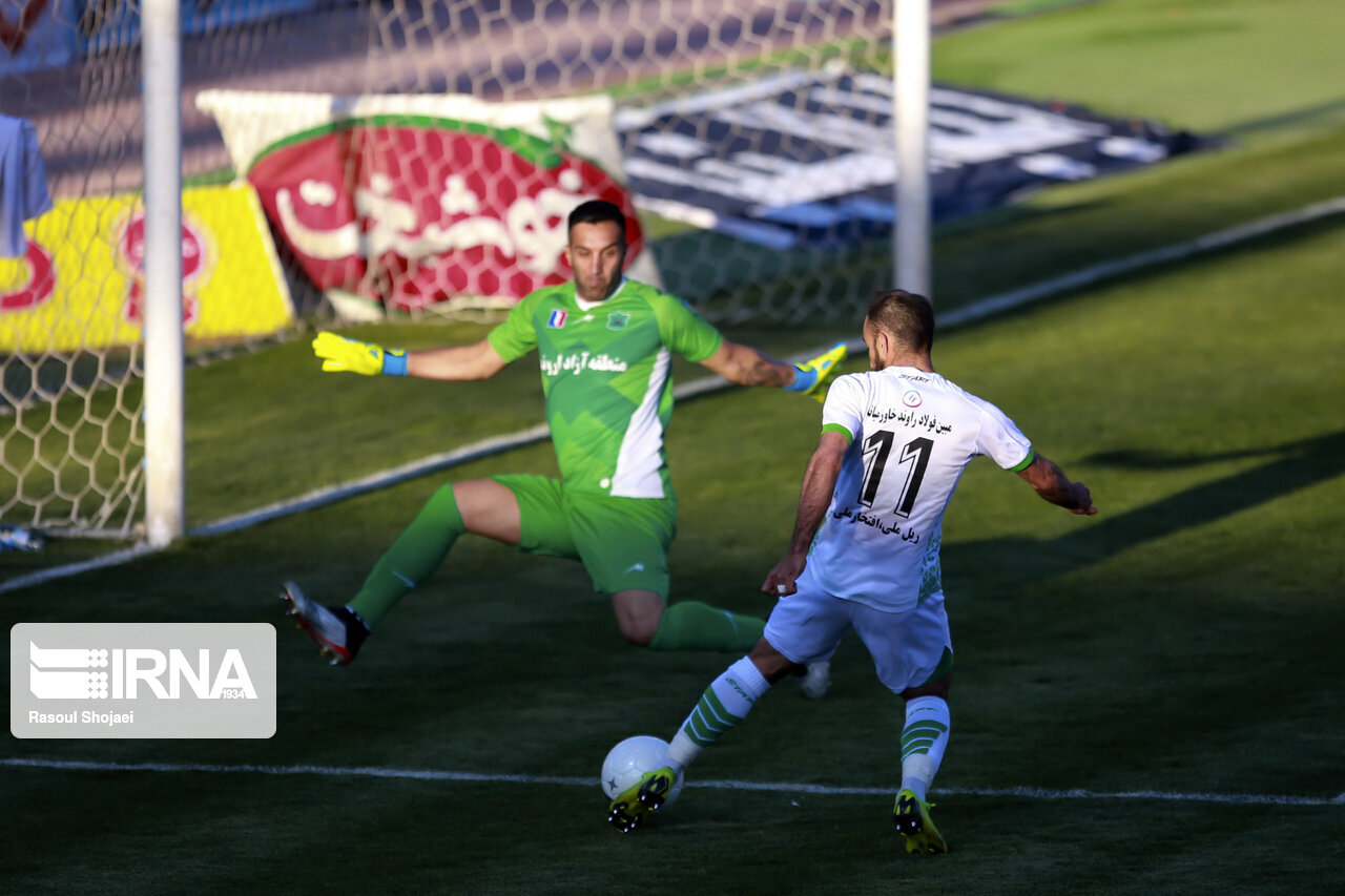 ملوان مقابل مس کرمان متوقف شد