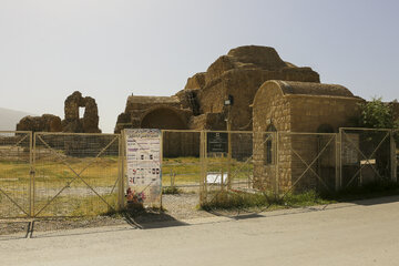 کاخ «اردشیر بابکان» یادگاری از دوران ساسانیان در فیروزآباد فارس